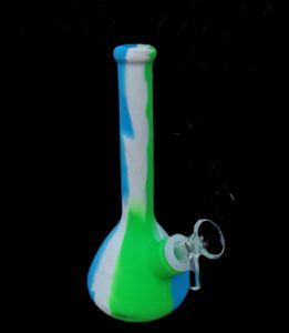 Beaker Base 7.5'' Silicone Water Pipe